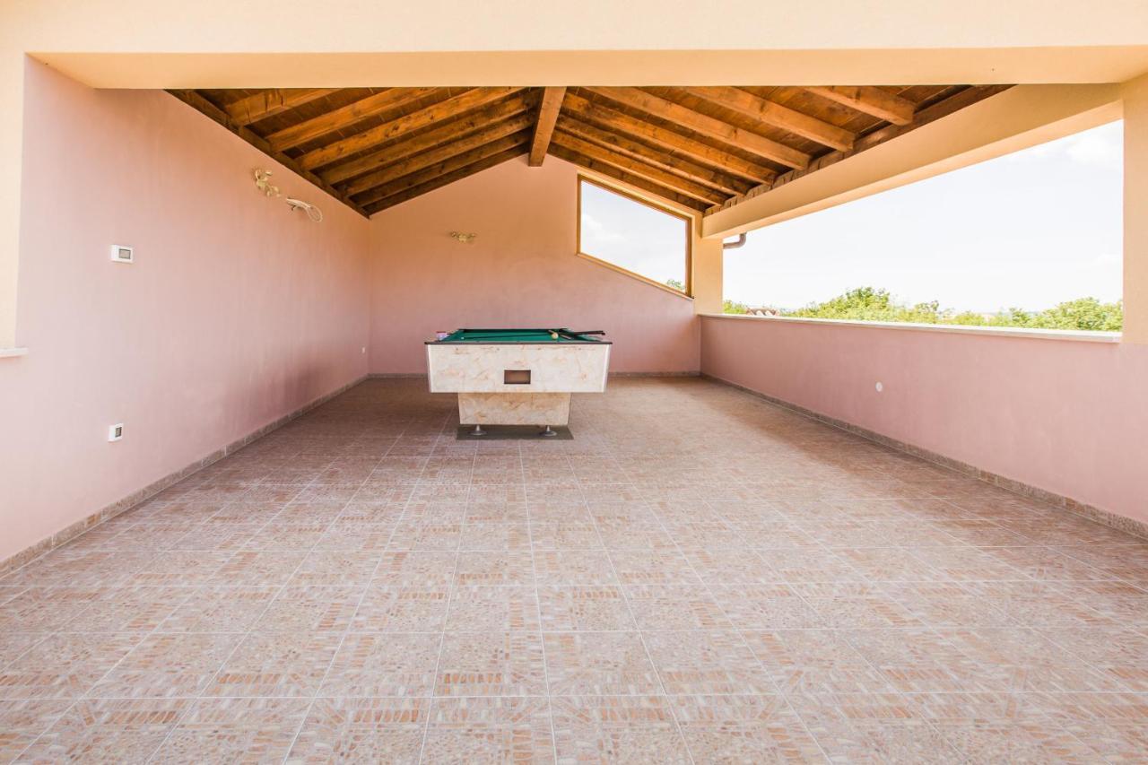 Villa Nabucco Kras المظهر الخارجي الصورة